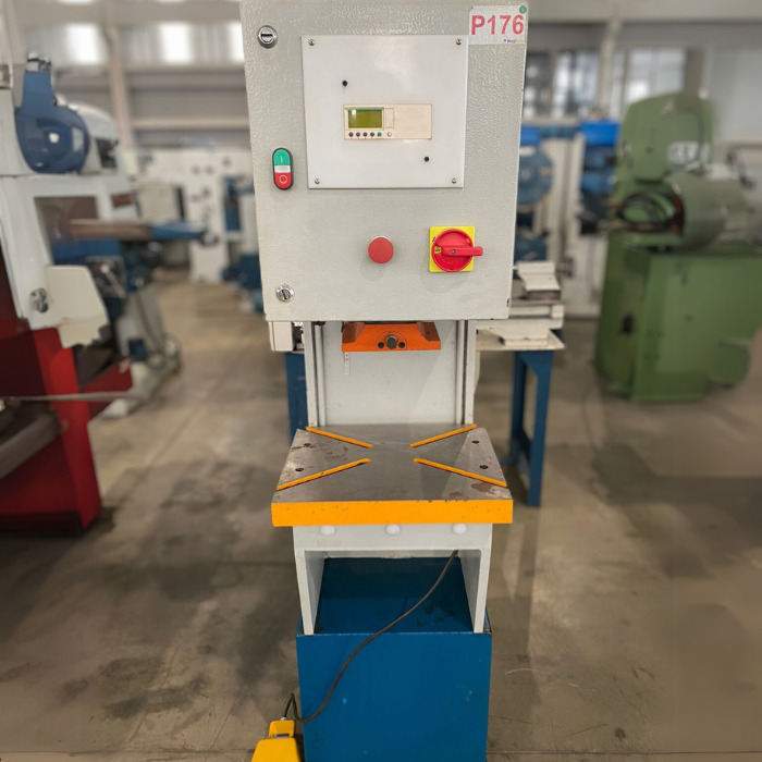 PRENSA HIDRÁULICA 010 TON. - MOD. PHMC-10 - CLP